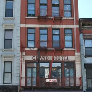 Bowery Grand Ostello
