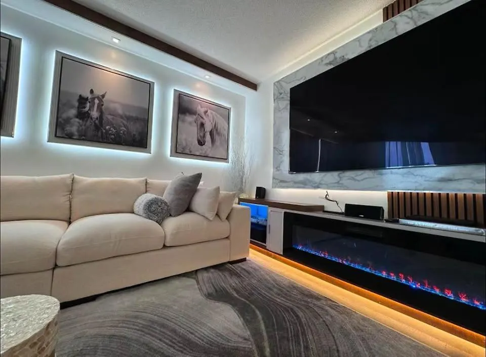 New Modern 2Br W Fireplace & Fitness Lounge, Live Comfortably In East Harlem New York United States