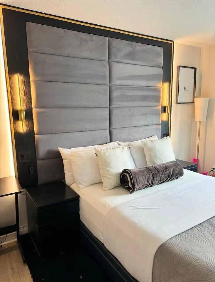 New Modern 2Br W Fireplace & Fitness Lounge, Live Comfortably In East Harlem New York